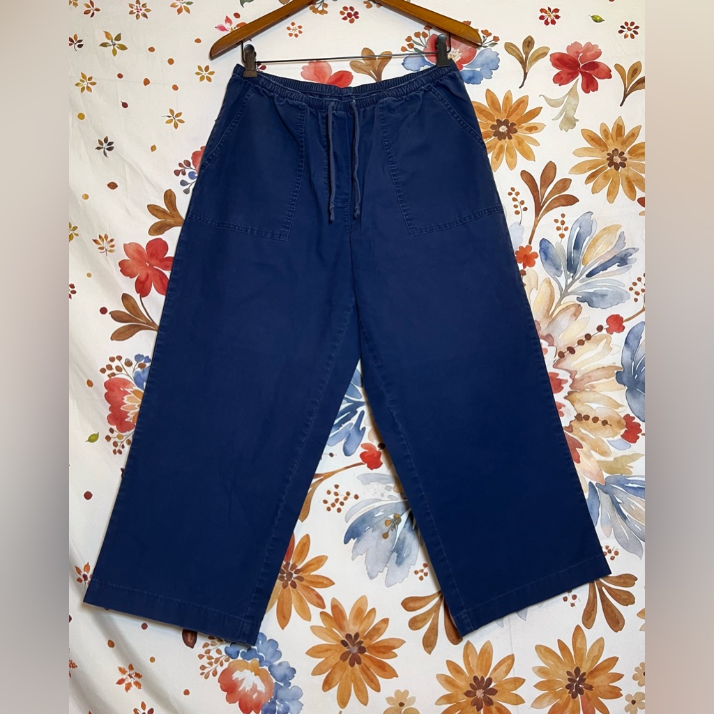 L. L. Bean Women’s Mp Navy Blue Classic Fit Minimal Preppy Pull On Crop Pants